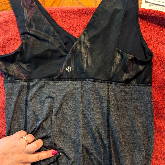 031 Lululemon Sz 10 Black/grey/pink Summer Tank (One Only) Ignore Other Listing - Picture 2 of 6